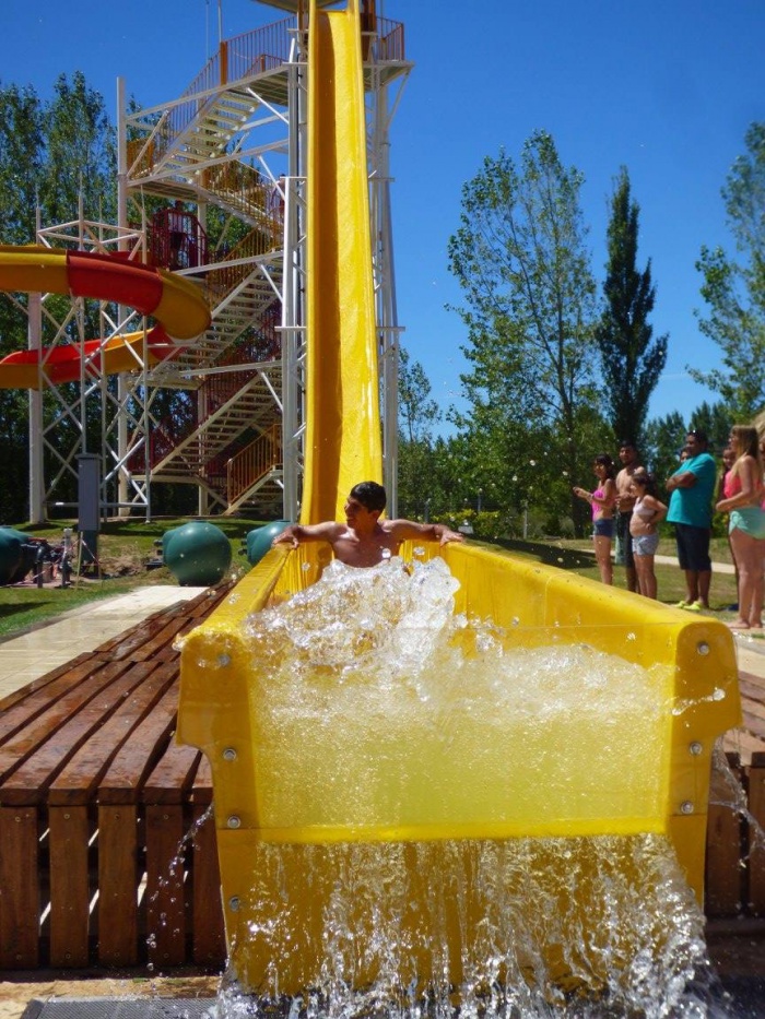 tobogan acuatico crucijuegos