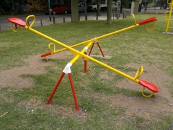 sube y baja doble crucijuegos